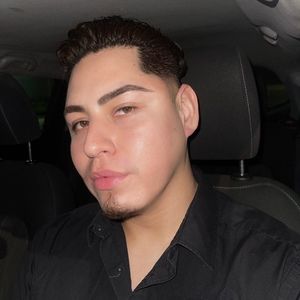 Meet your Posher, Yasier